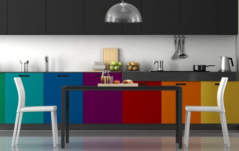 Read more about the article Különleges konyha egyedi színben